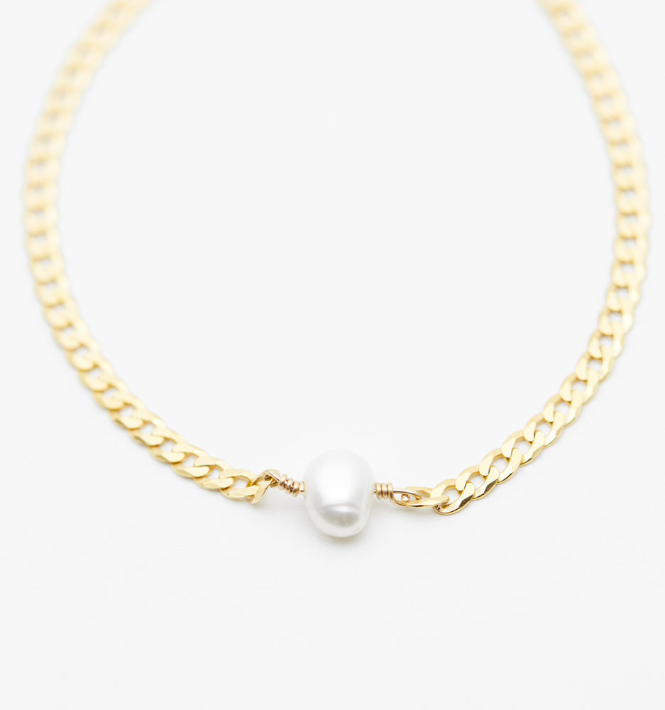 choker necklace
