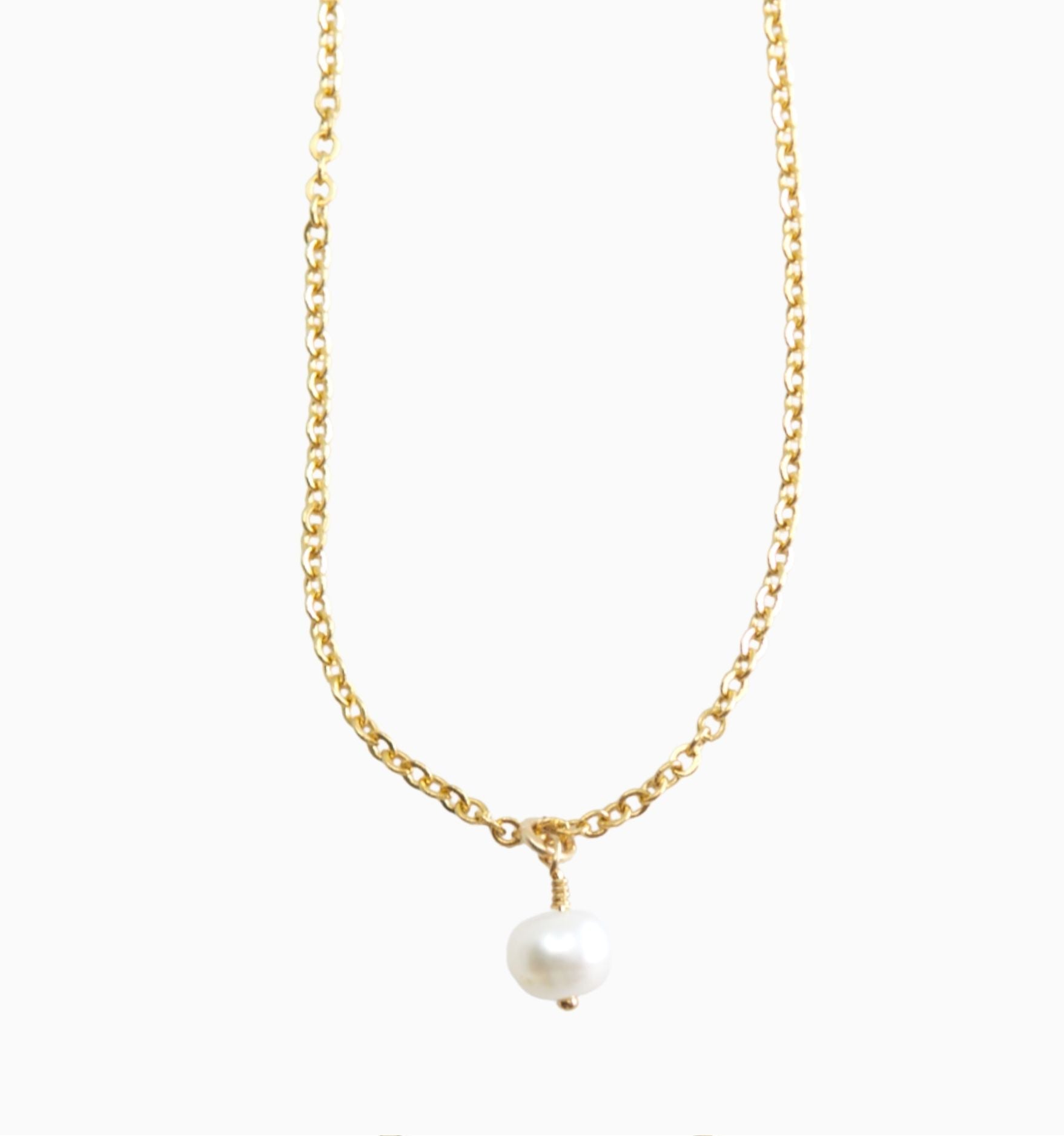 Floating Pearl Choker Necklace