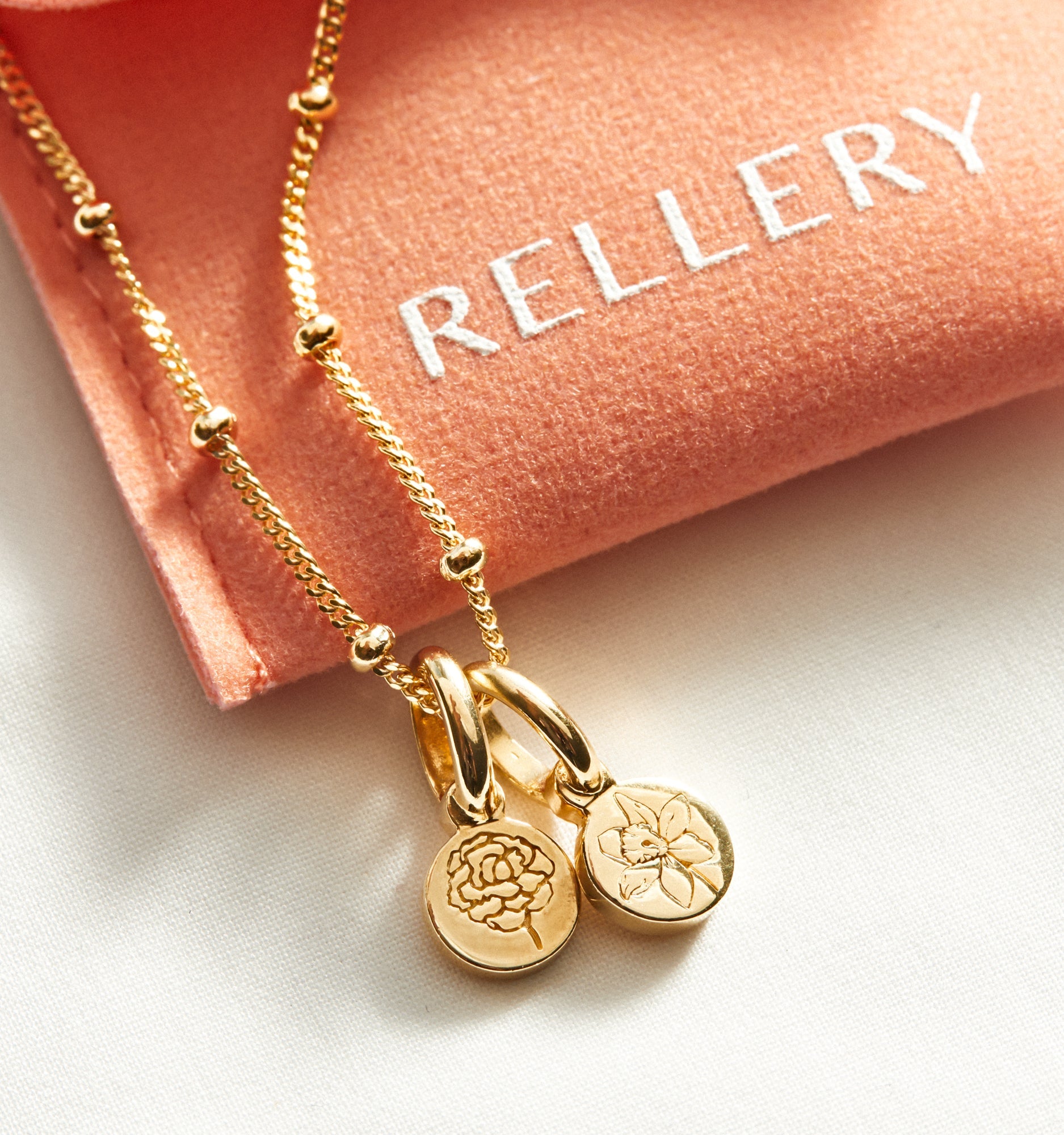 Daisy Necklace - April