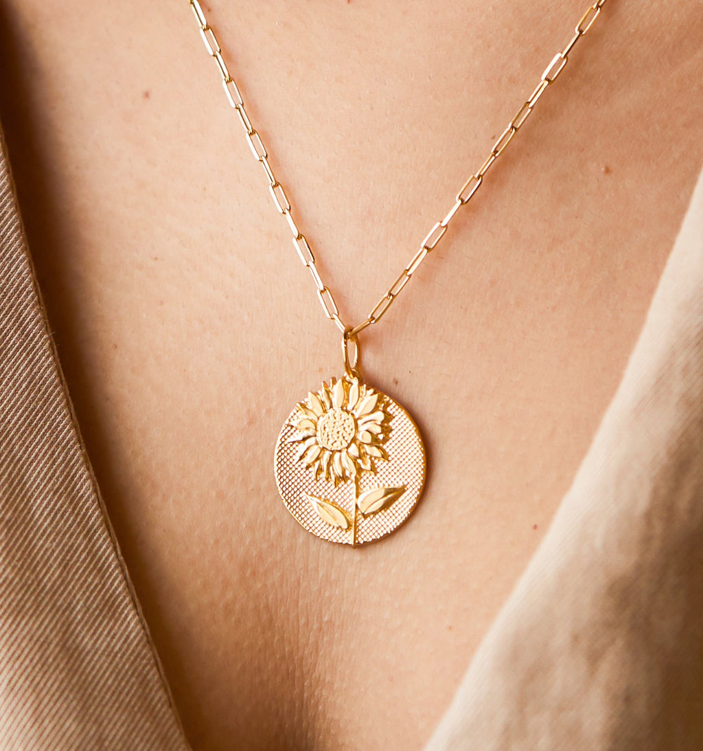 Bold Sunflower Necklace