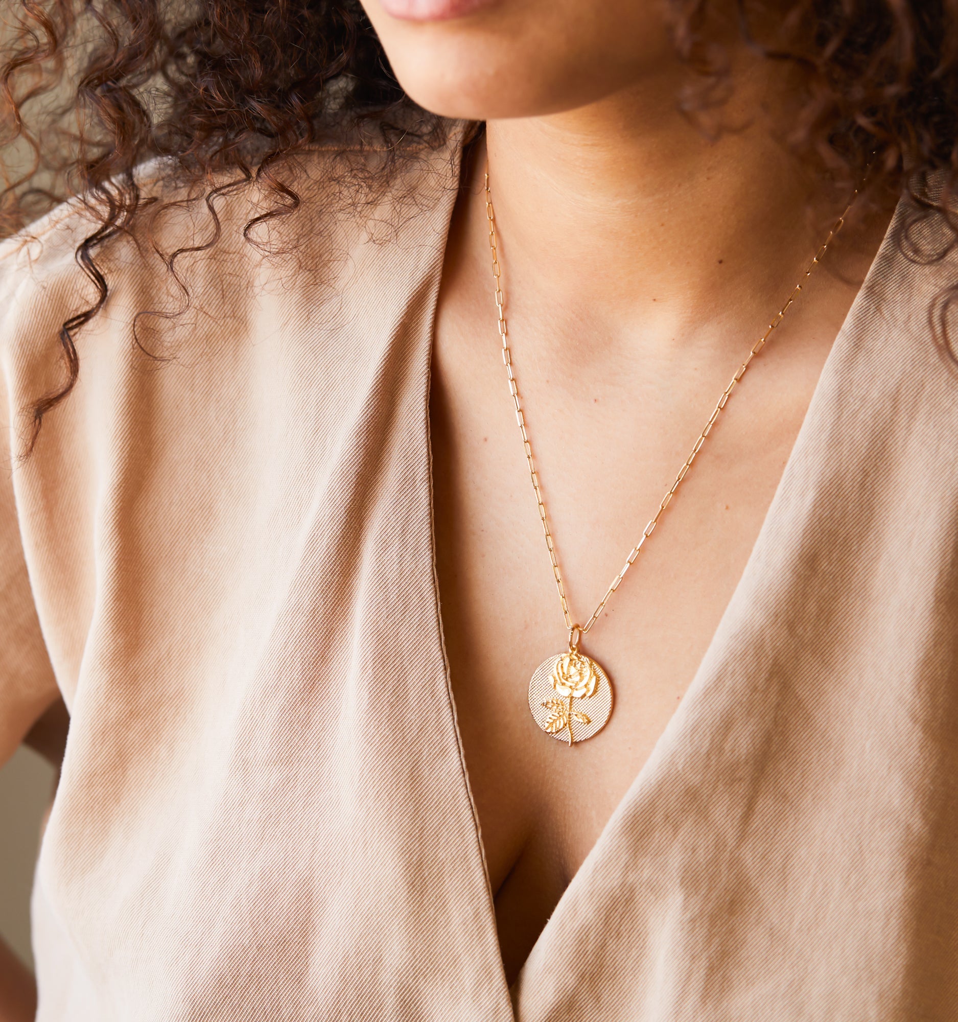 Bold Tulip Necklace