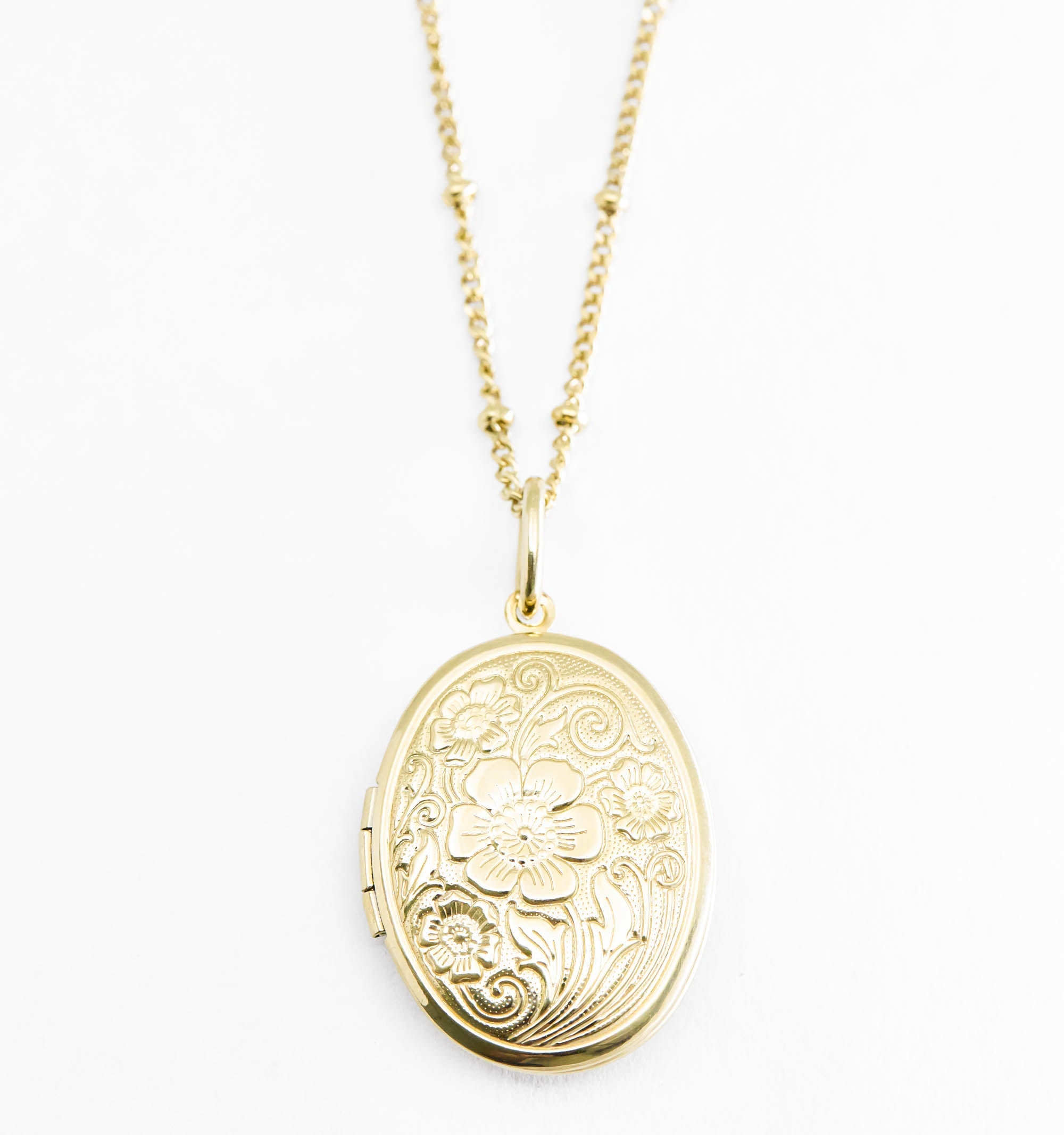 Oval Flower Locket